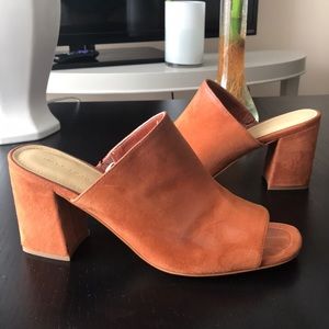 Marc Fisher Red Mud Brown Suede Mules